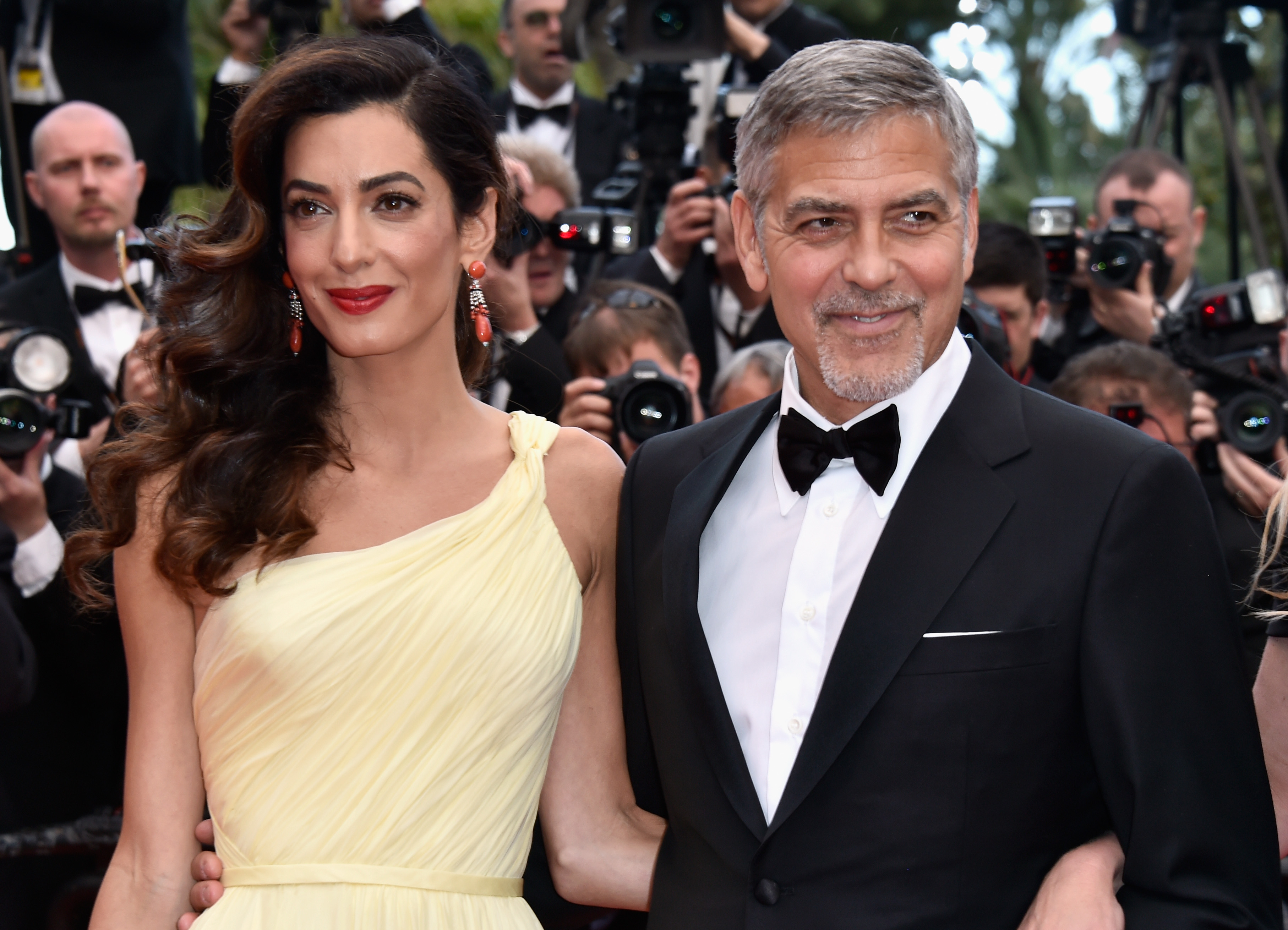 George Clooney Threatens Prosecution Over Baby Photos Cbs News