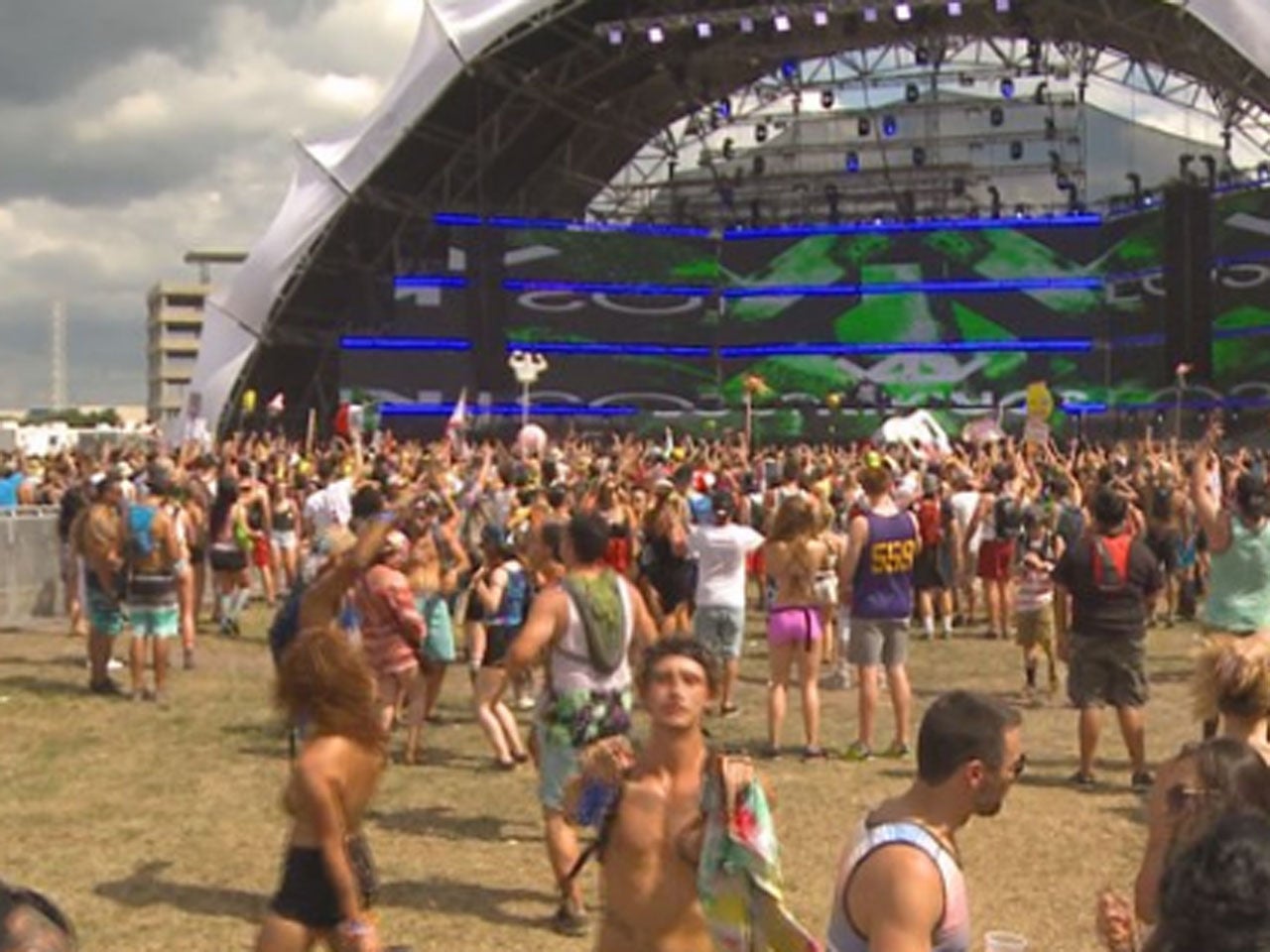 Florida music festival turns tragic - CBS News