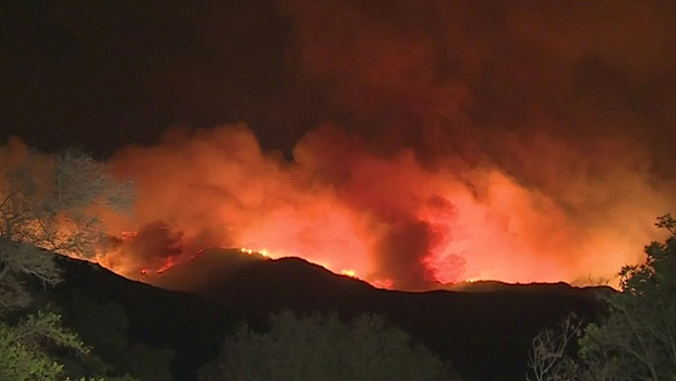 Santa Barbara Fire Burning Out Of Control Near California Oil Facility   Scherpa Fire 