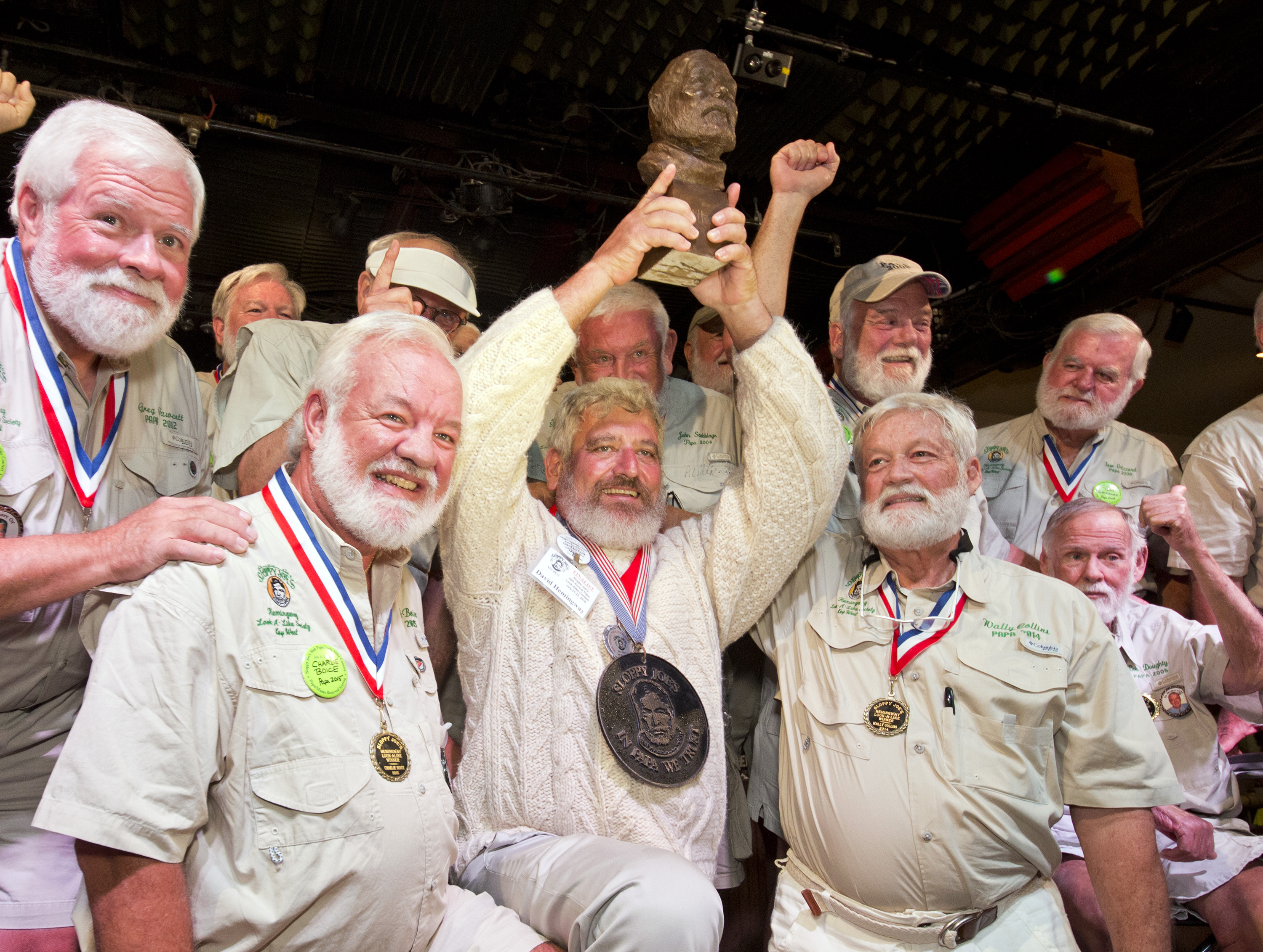 Hemingway wins annual Hemingway look-alike contest in Florida - CBS News