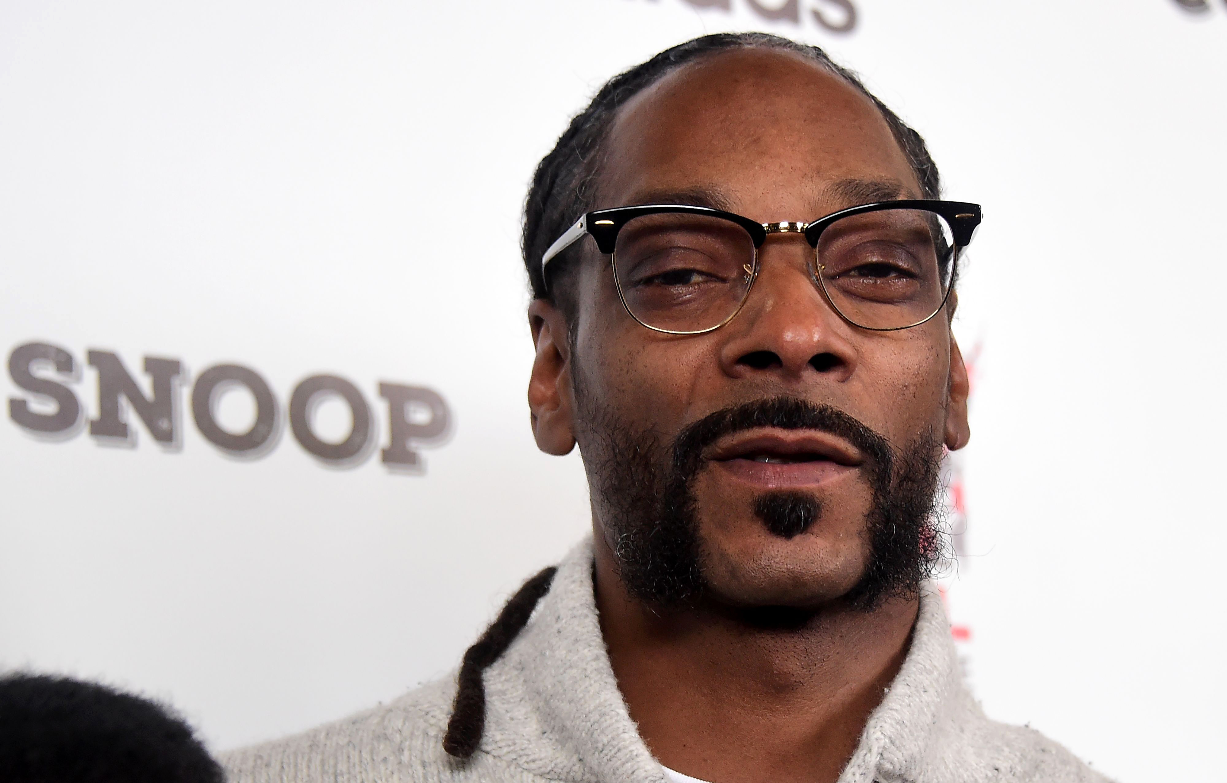 Snoop Dogg to induct Tupac Shakur into the Rock and Roll Hall of Fame - CBS News4000 x 2554