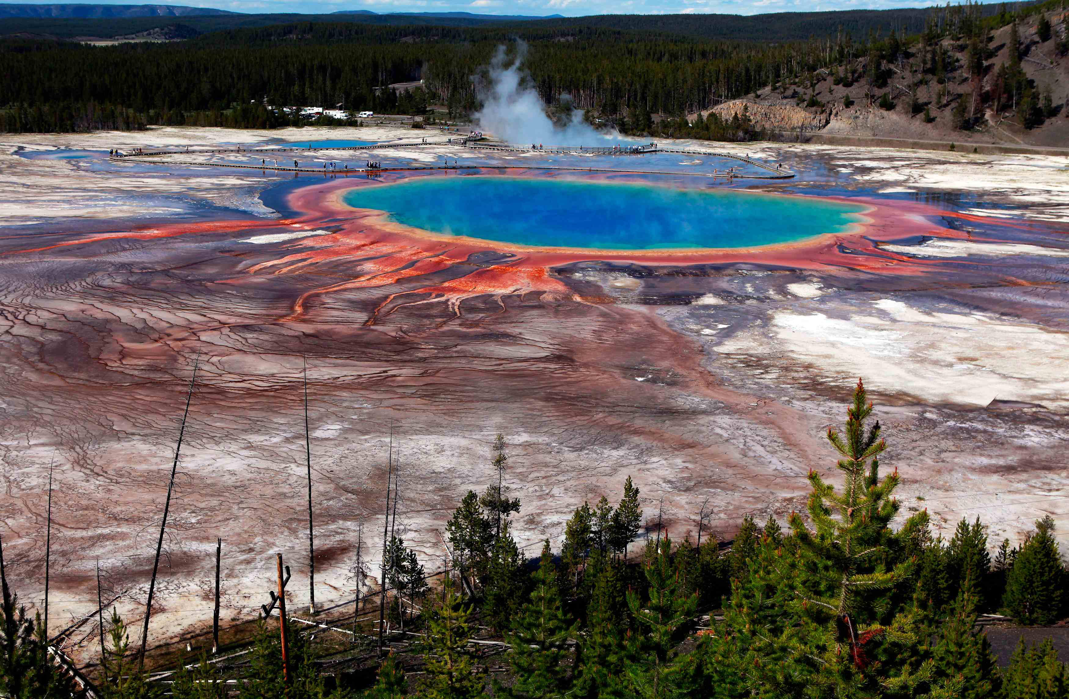 Man Who Died In Yellowstone National Park Hot Spring Was On Hot Pot