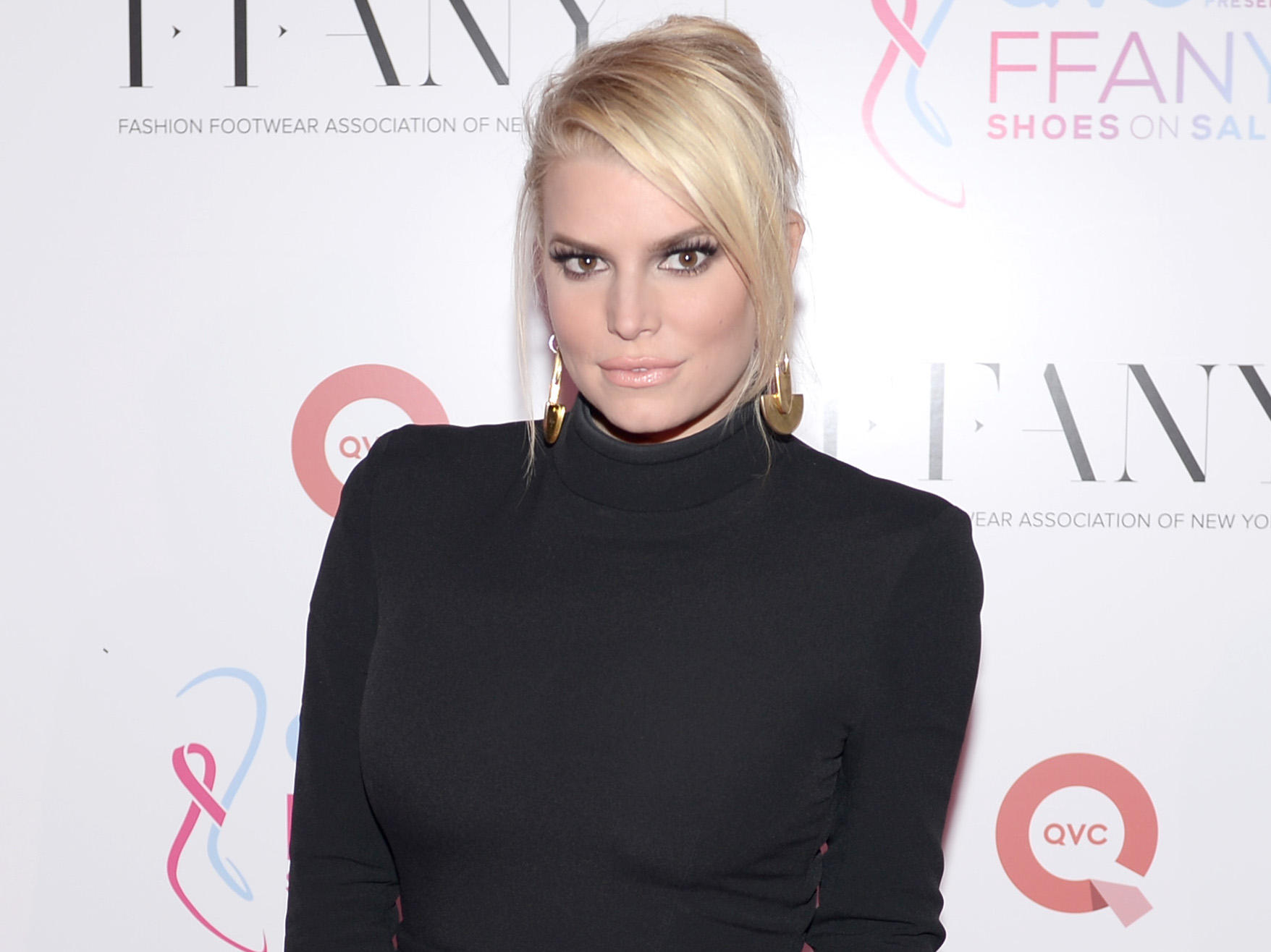 Jessica Simpson Hints At New Music Release Date Cbs News