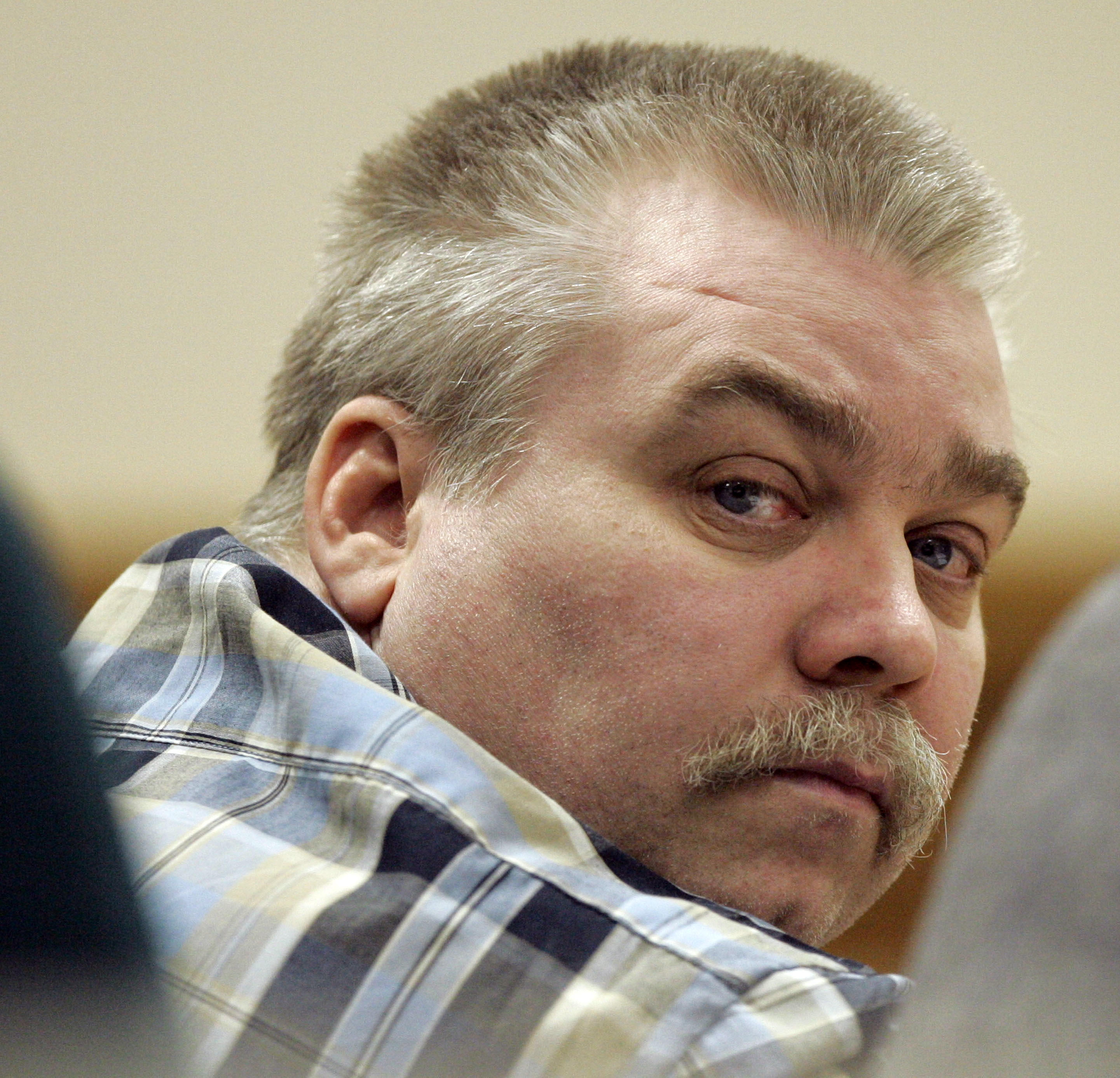 Making A Murderer Defendant Steven Avery Denied New Trial Cbs News 