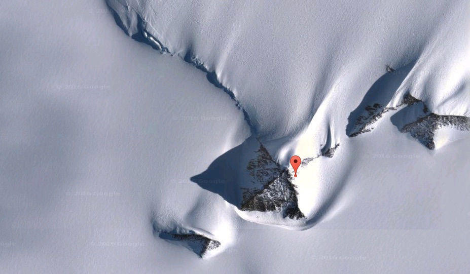 Ancient Antenna Found At the Bottom of Antarctica’s Sea: Eltanin Antenna Pyramid-mountain-antarctica