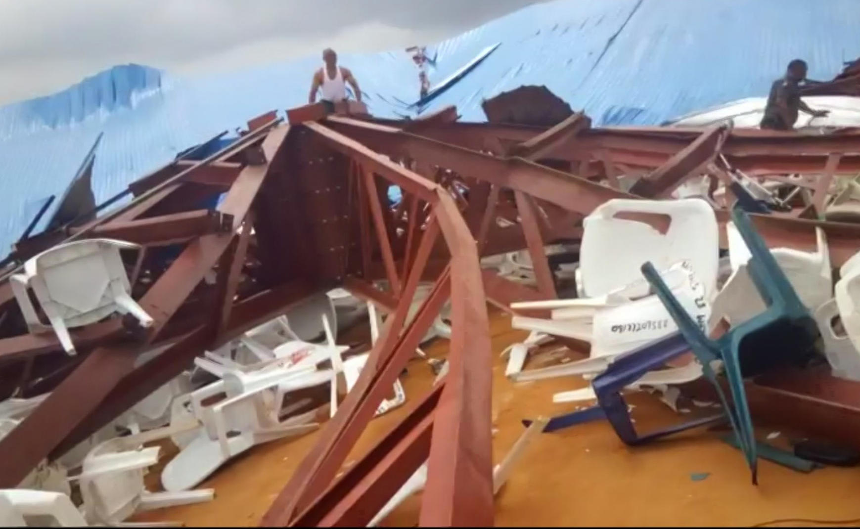 At least 160 dead in Nigerian church collapse CBS News