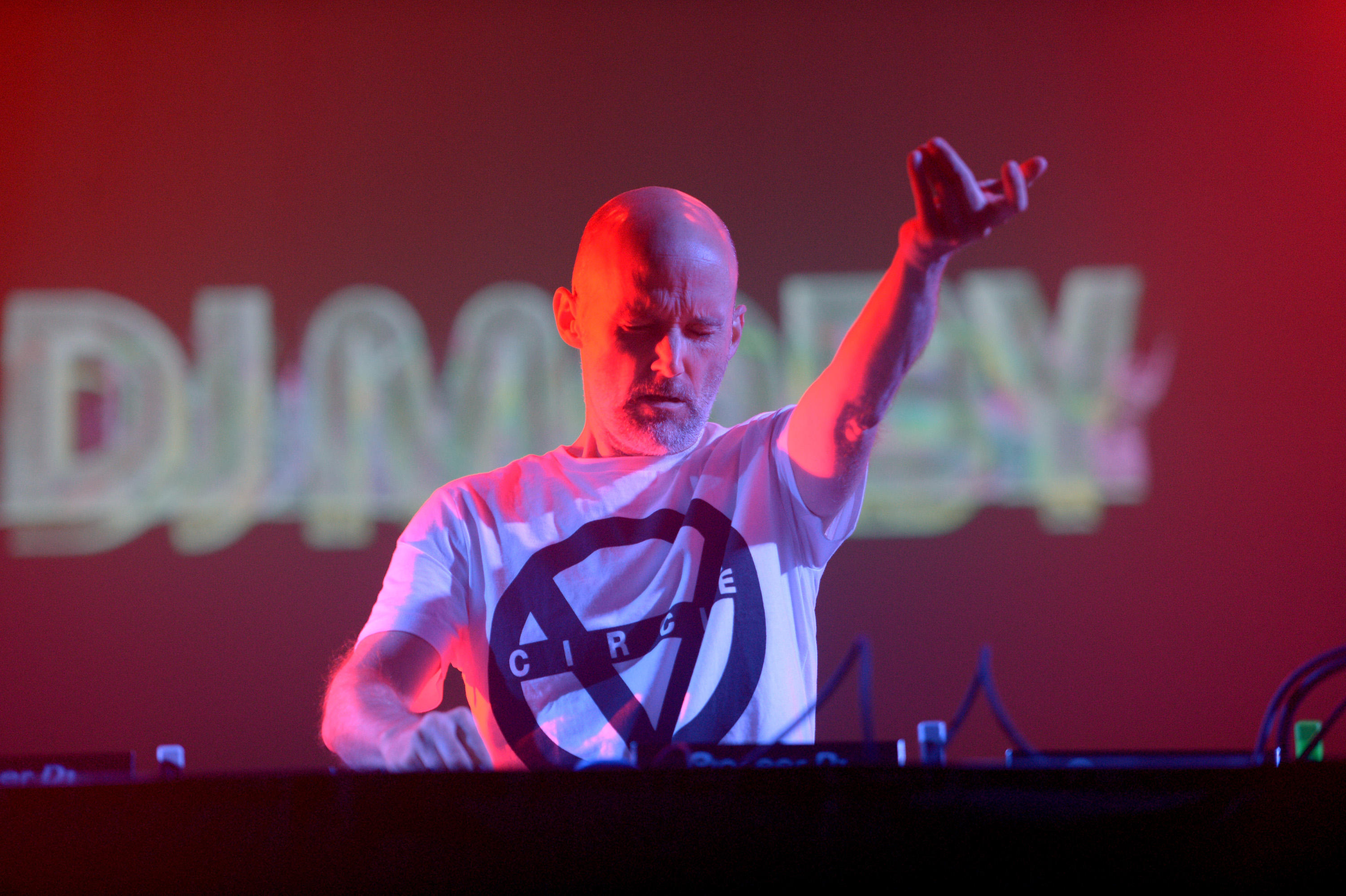 Moby Says Hell Dj At Trumps Inauguration Under One Condition Cbs News