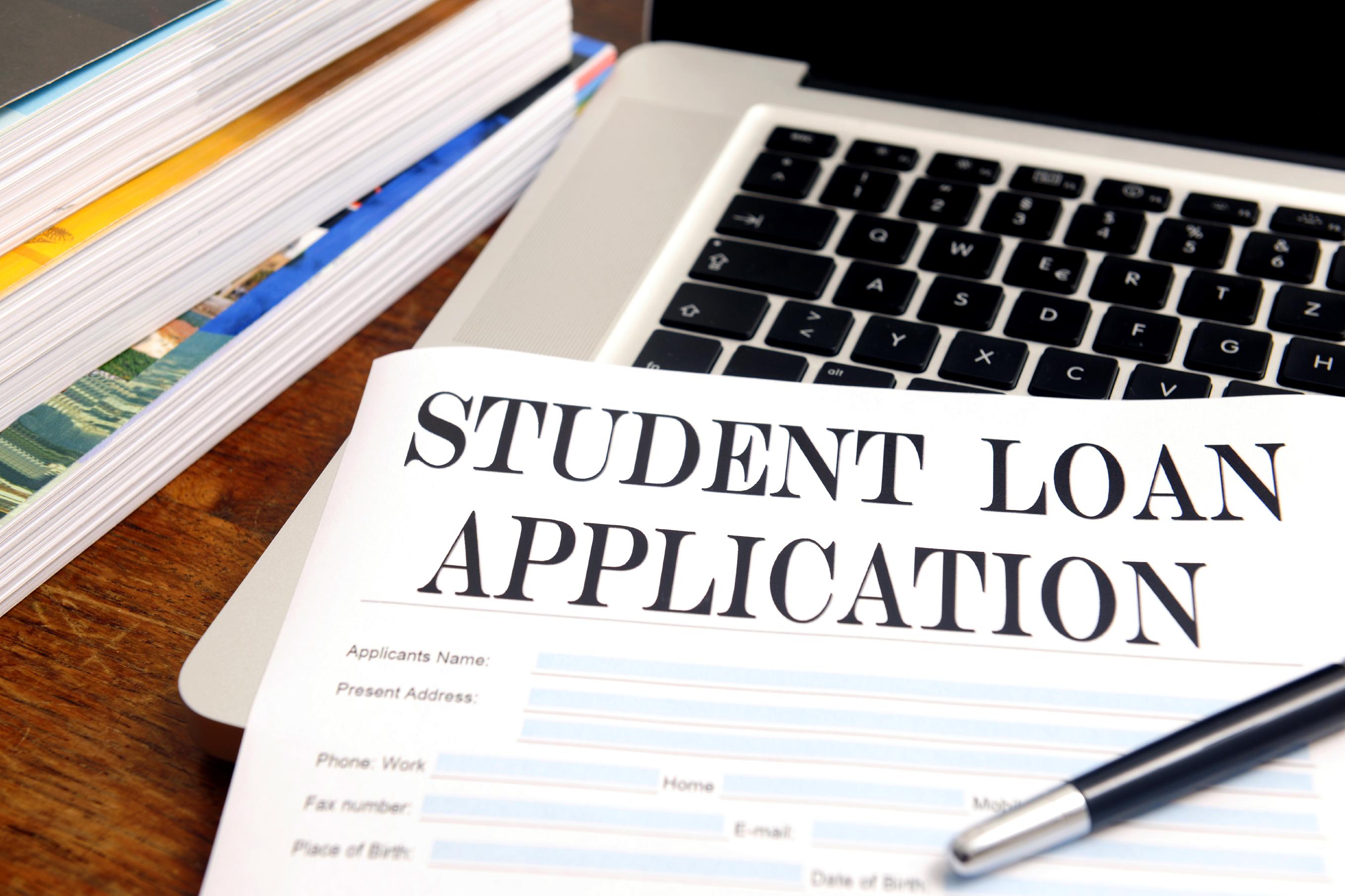 Why You Shouldn t Co sign On A College Loan CBS News