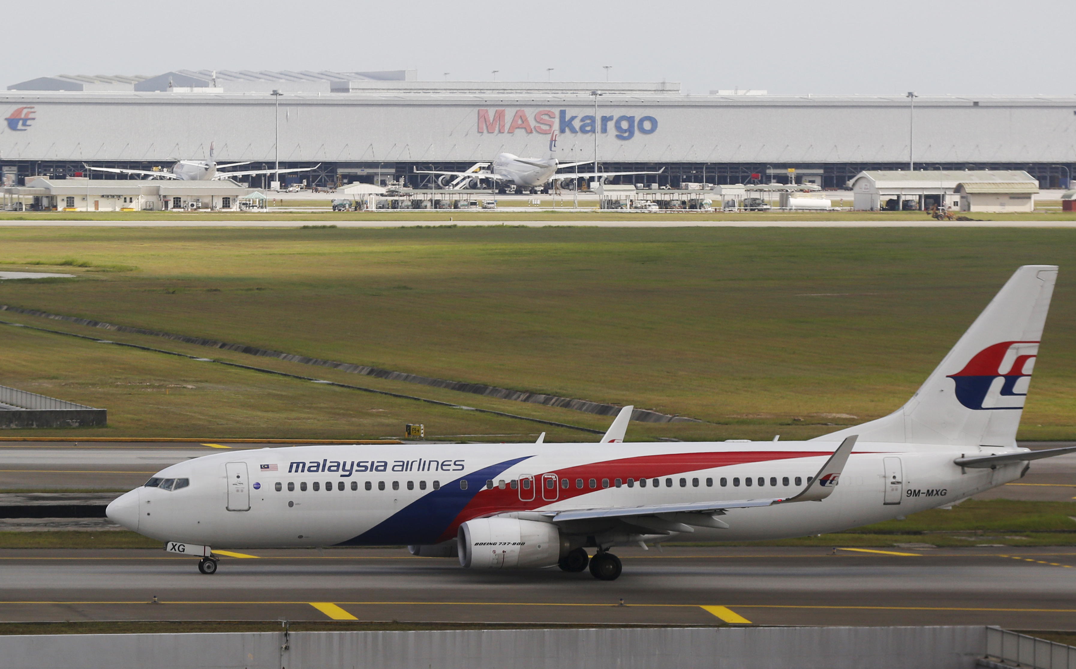 Malaysia Airlines will be first to track all of its flights globally in