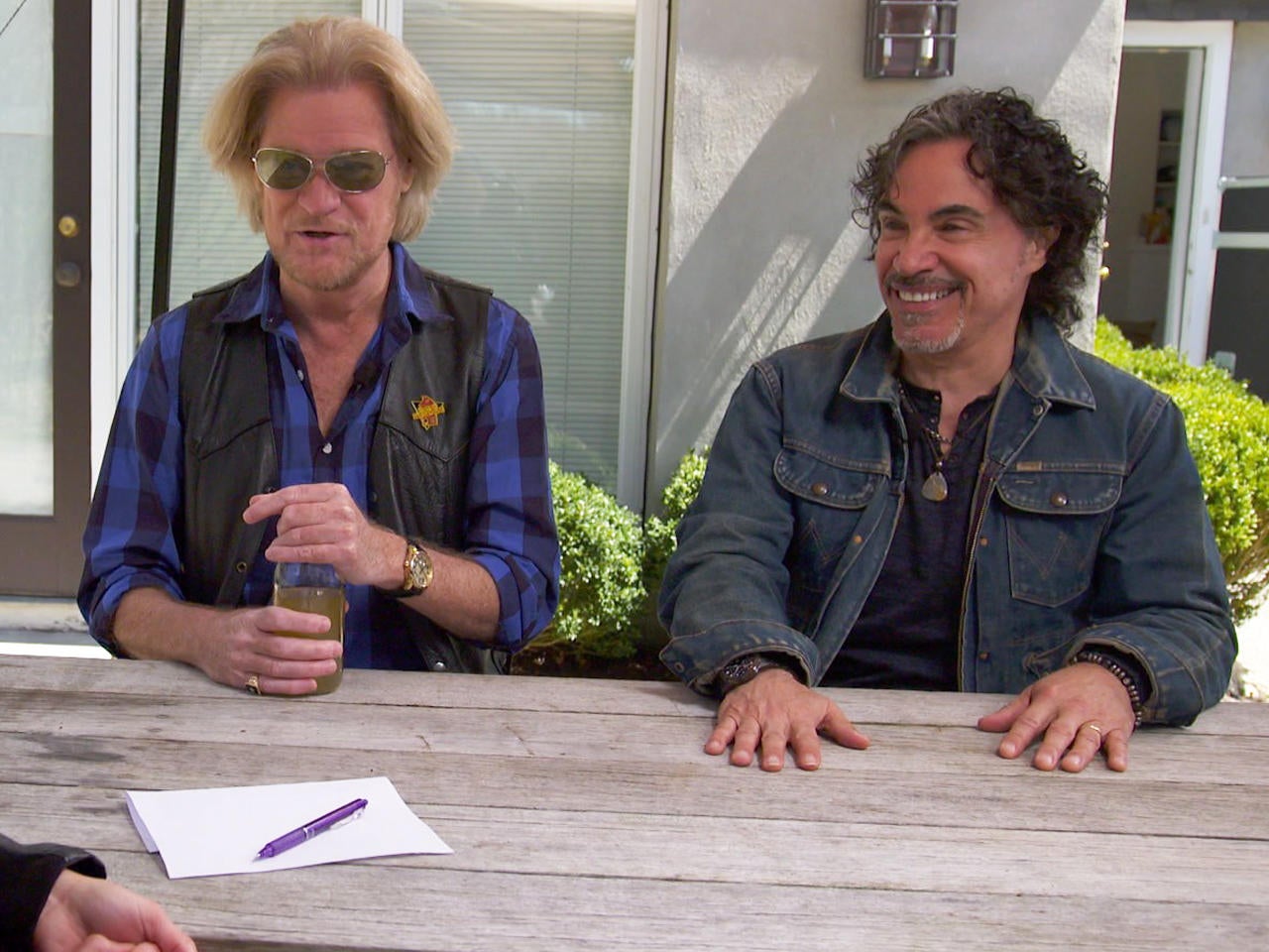 Daryl Hall & John Oates - Sara Smile / Do What You Want, Be What You Are Daryl Hall & John Oates - Sara Smile / Do What You Want, Be What You Are