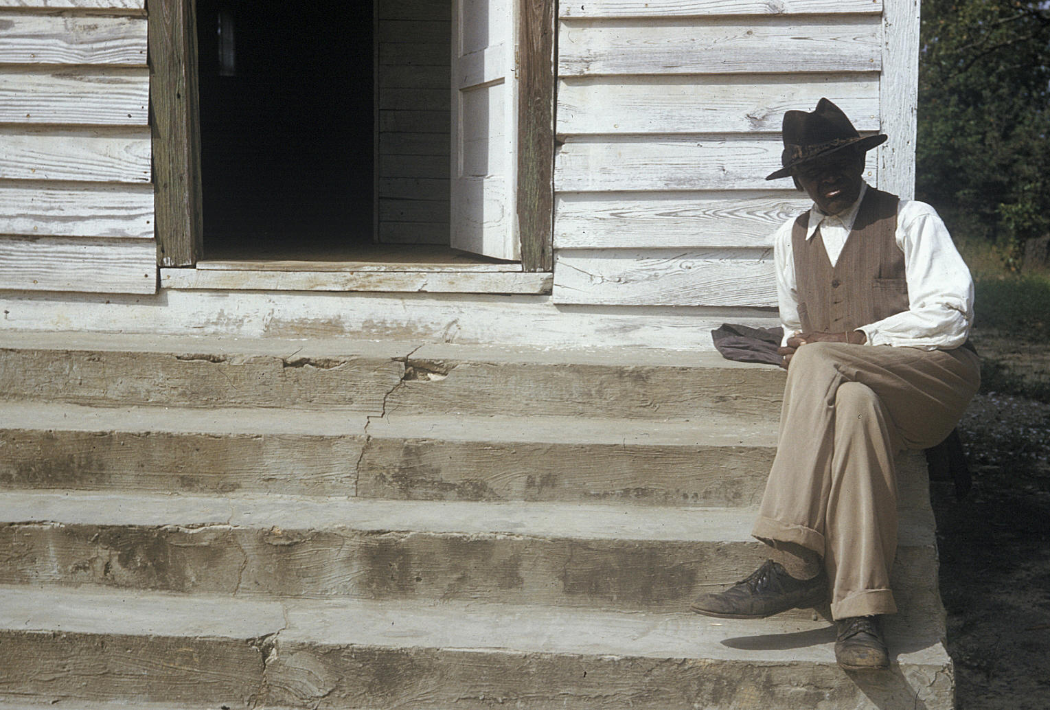 Tuskegee syphilis study descendants speak about tragedy, seek healing - CBS News