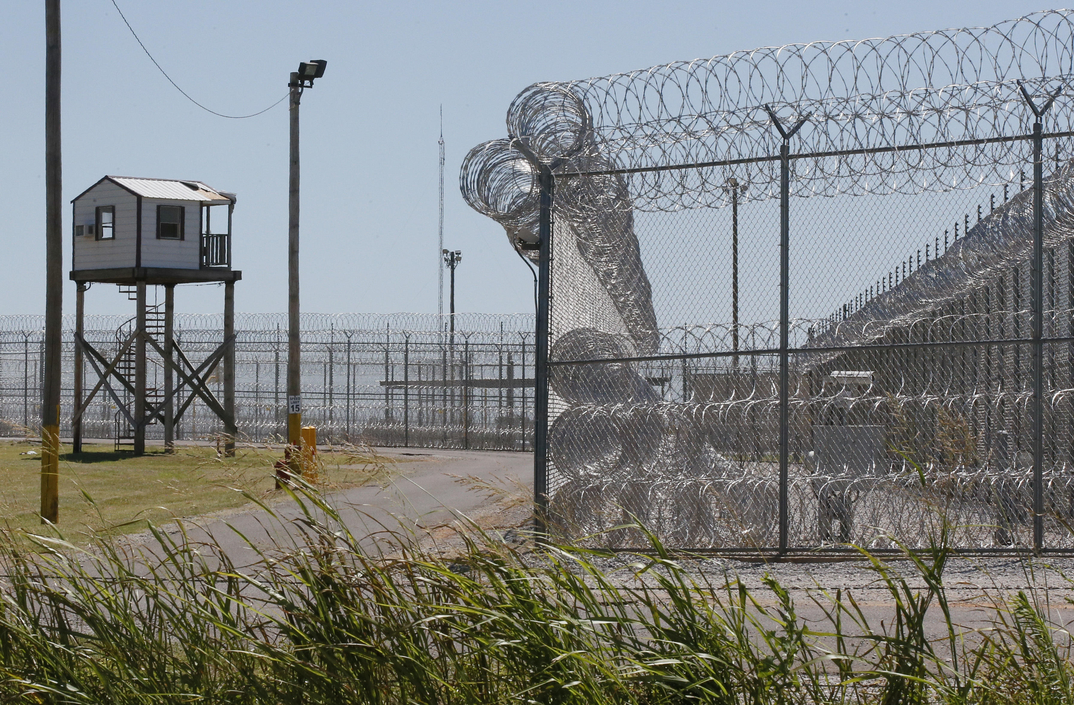 Inmates take guards hostage in Oklahoma prison riot, officials say