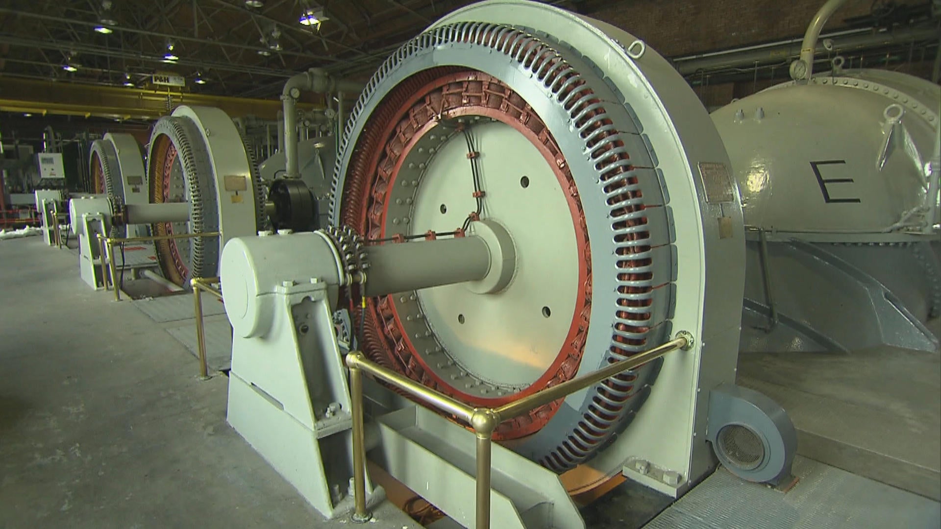 New Orleans' drainage system overwhelmed by heavy rainfall CBS News