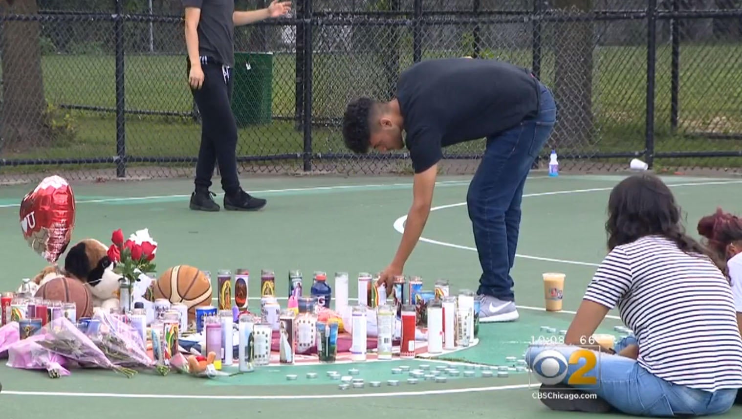 Chicagoarea teen shot dead on basketball court CBS News