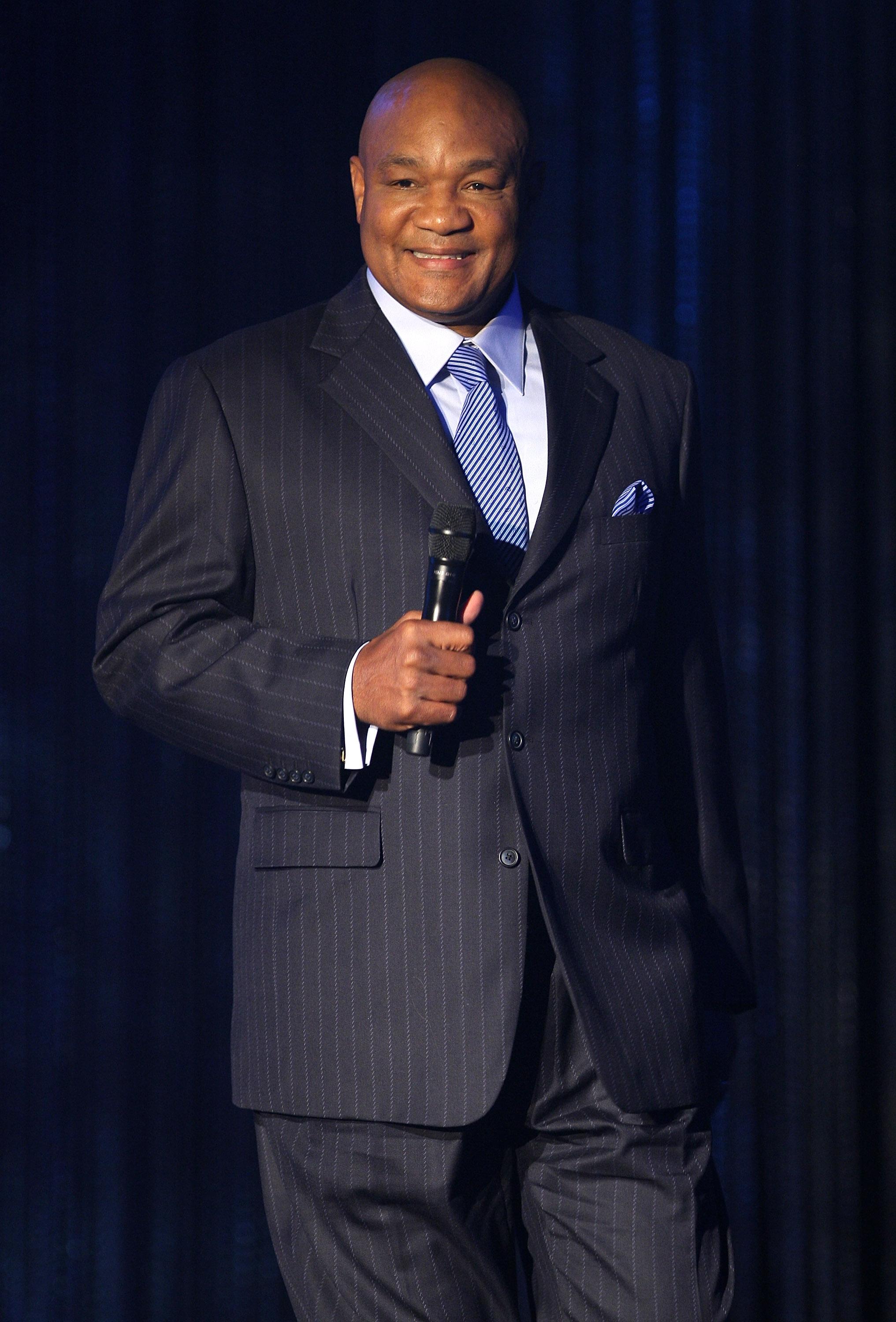 George Foreman challenges Steven Seagal to a fight in Las Vegas - CBS News2033 x 3000