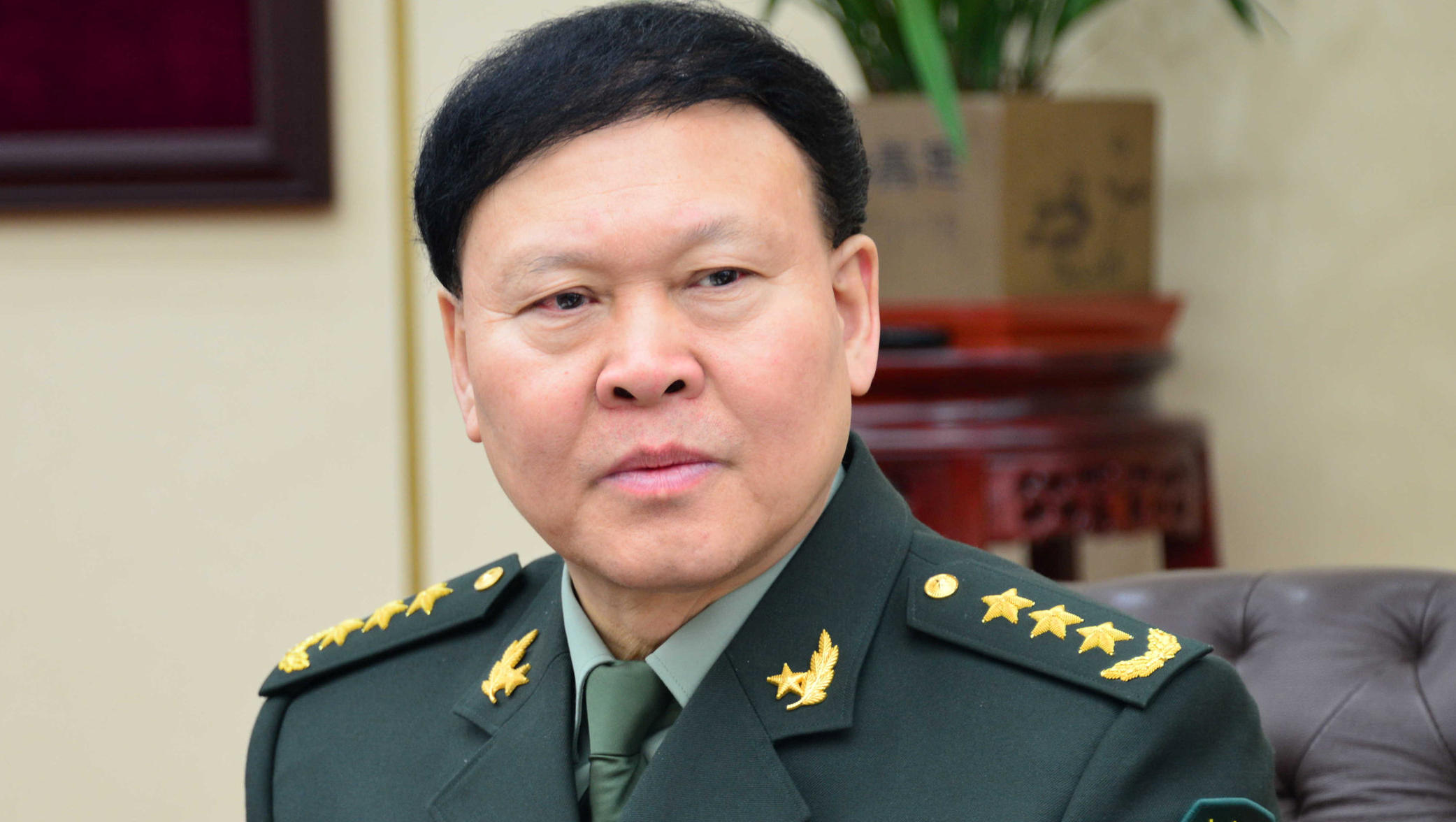 Former top Chinese general kills himself as corruption probe looms