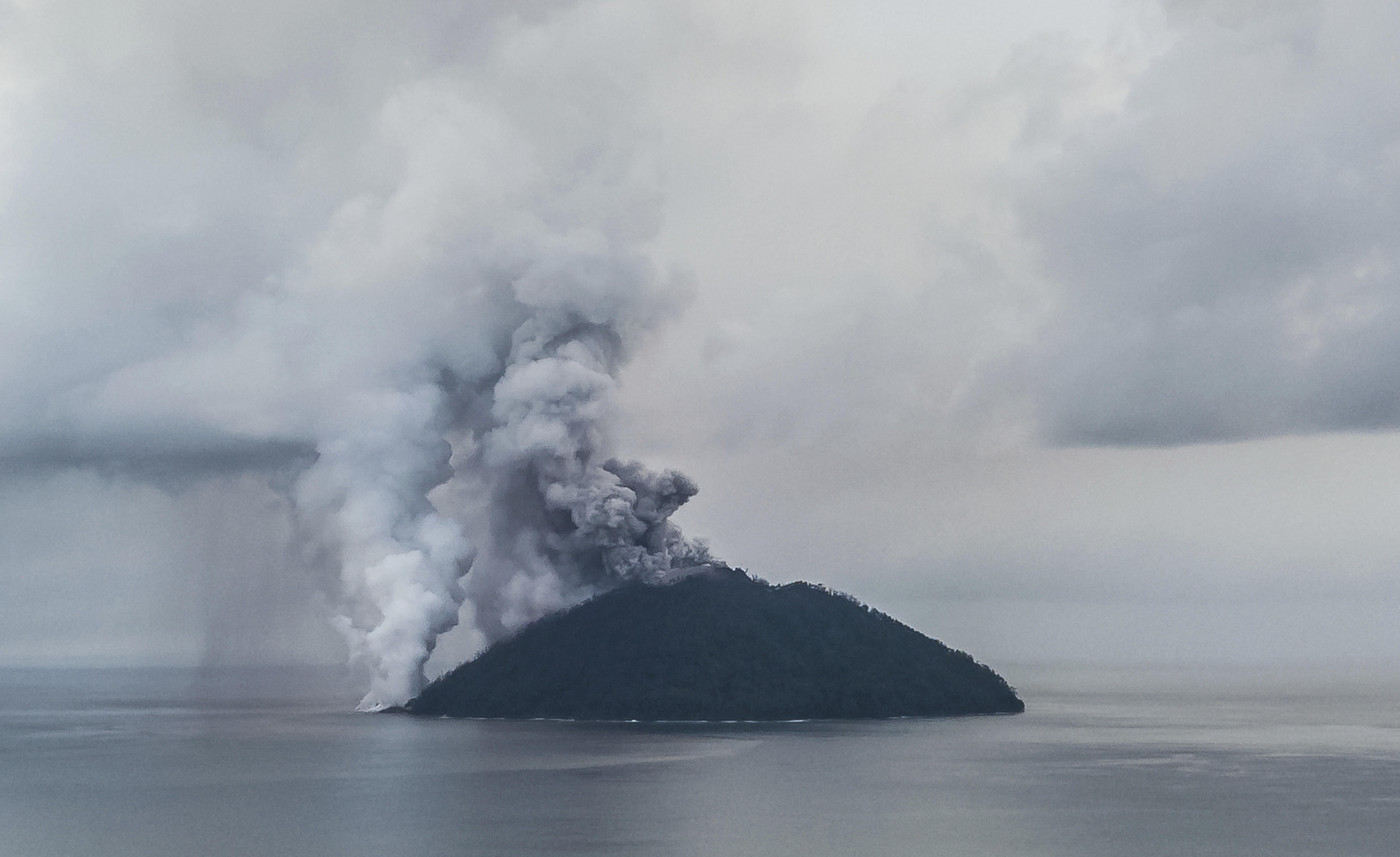 Scientist Says Volcano Could Erupt In Papua New Guinea