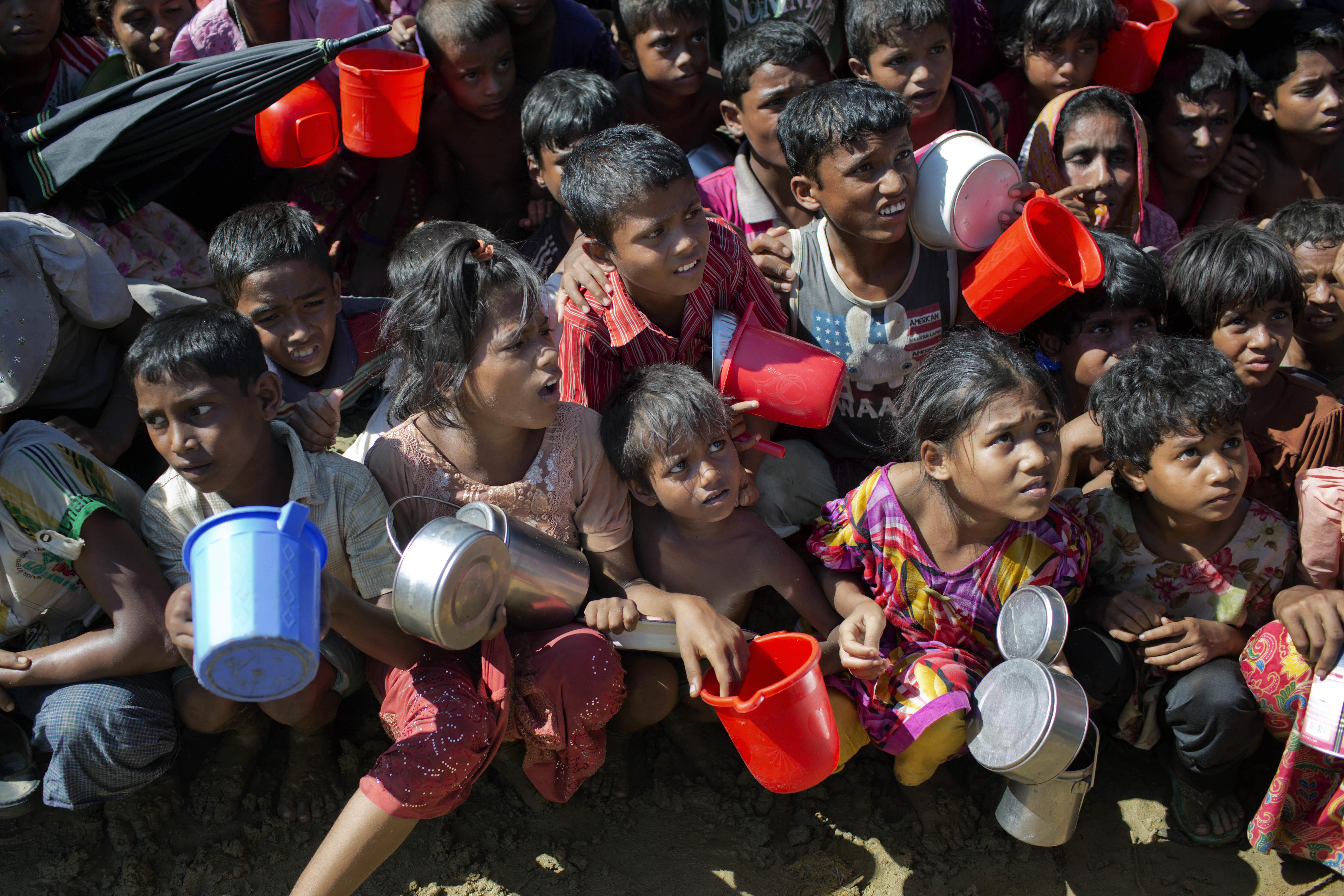 rohingya-crisis-refugees-in-bangladesh-say-myanmar-government-using