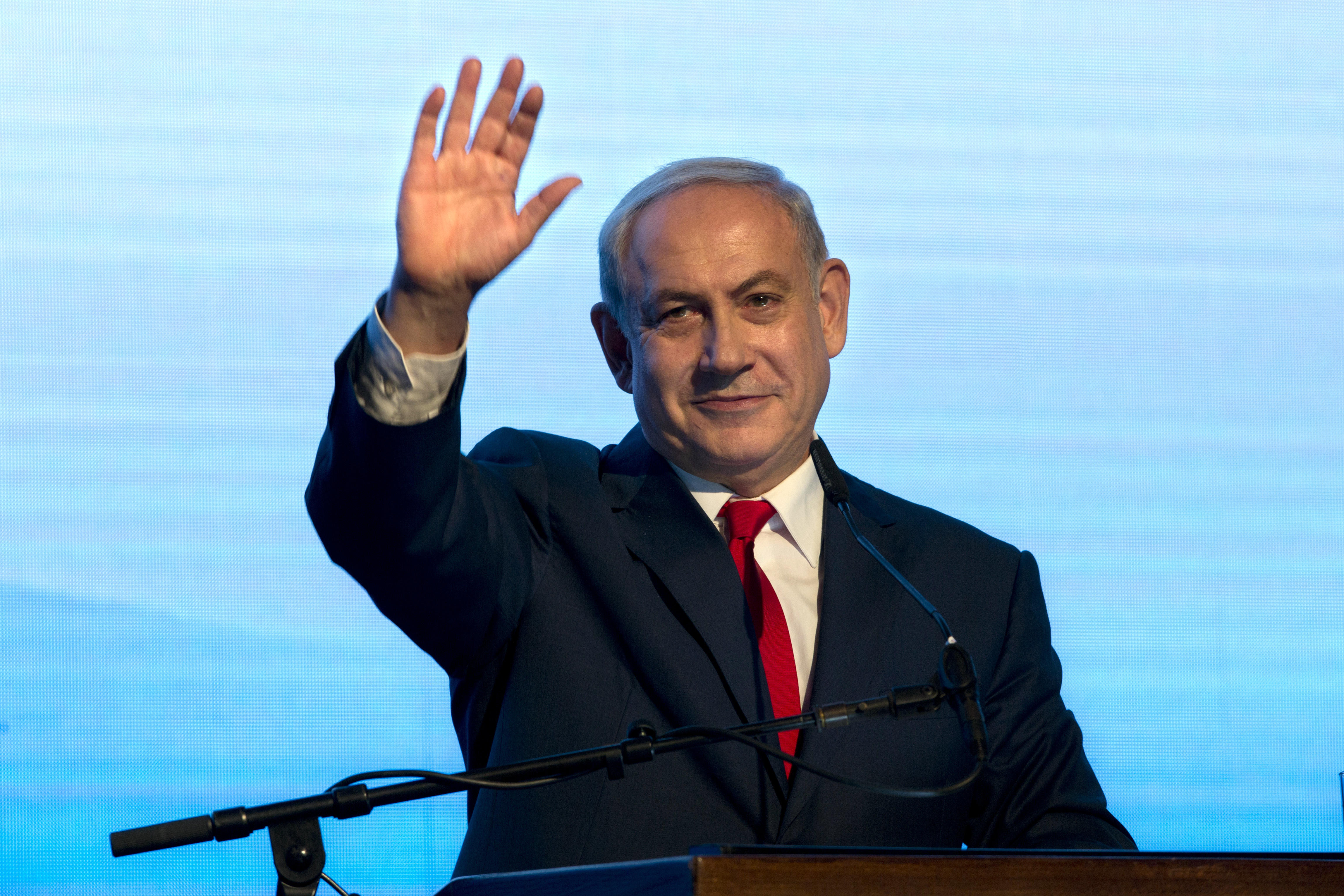 Israel Prime Minister Netanyahu denies corruption allegations - CBS News