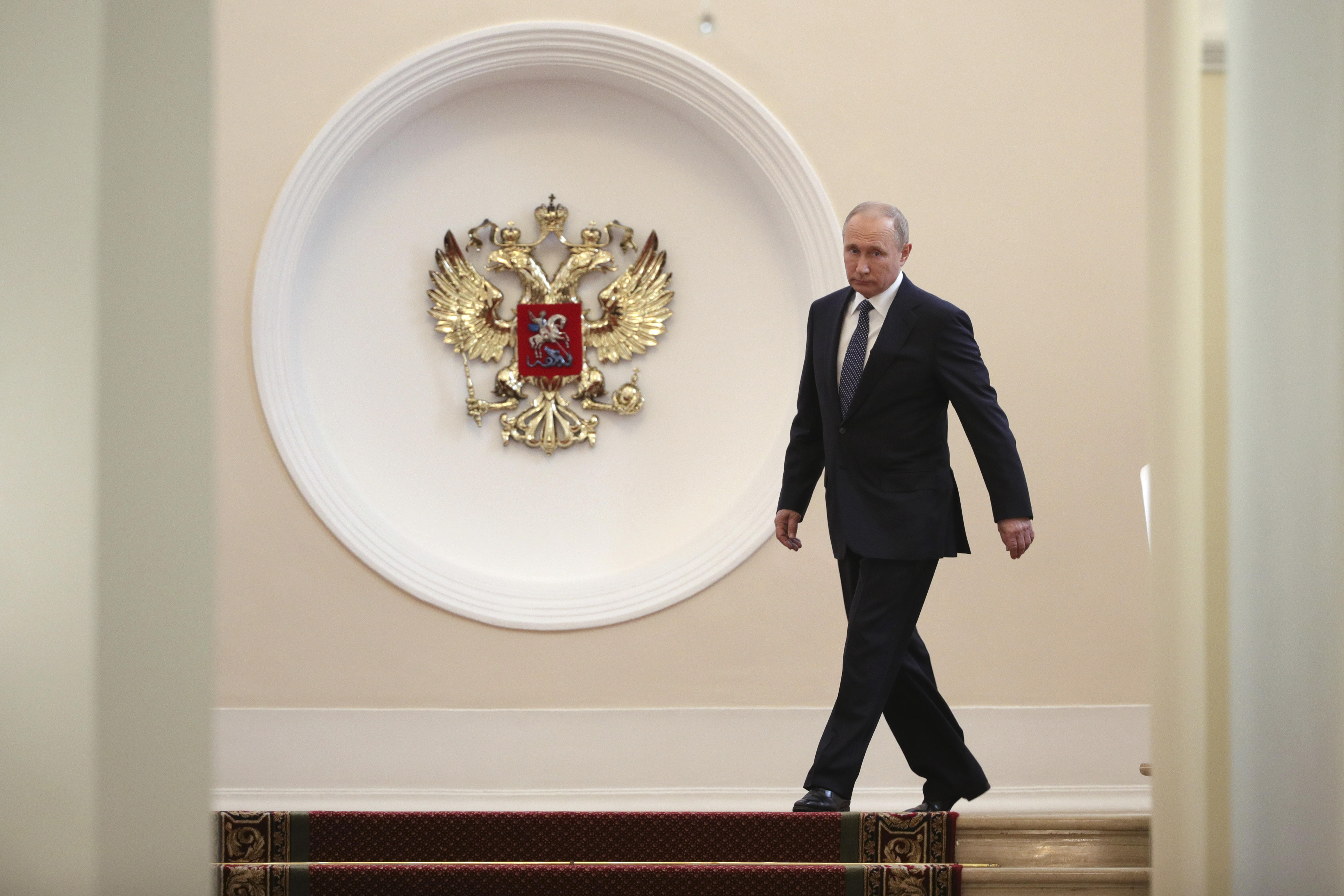 Vladimir Putin inaugurated for 4th term as President of Russia today 201857 CBS News