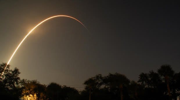 Spacex Rocket Launches Powerful Communications Satellite Cbs News