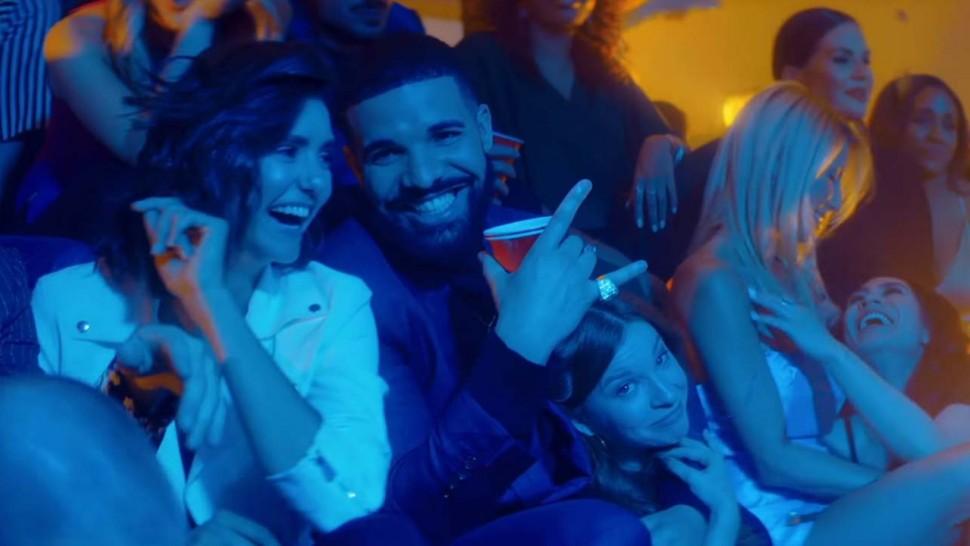 Drake stages "Degrassi" reunion with old cast mates for "I ...