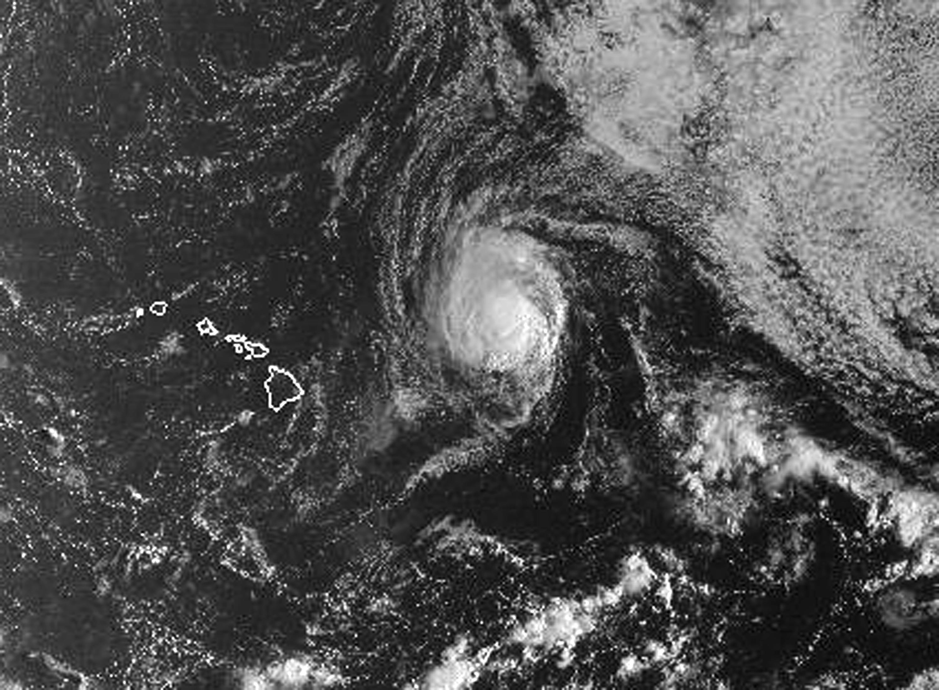 Tropical Storm Olivia approaches Hawaii with wind and rain latest