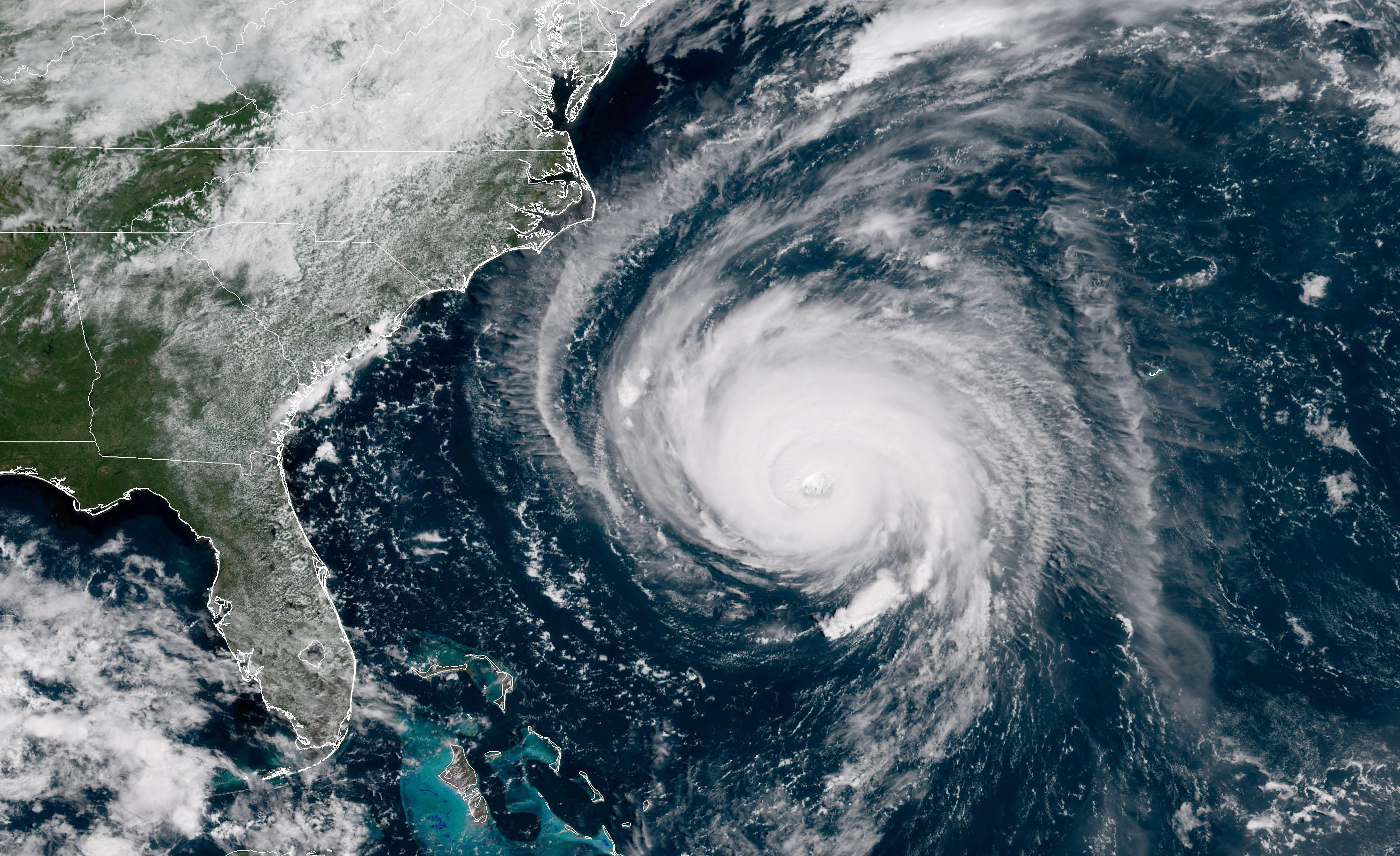 Hurricane satellite image | kesseljunkie.com