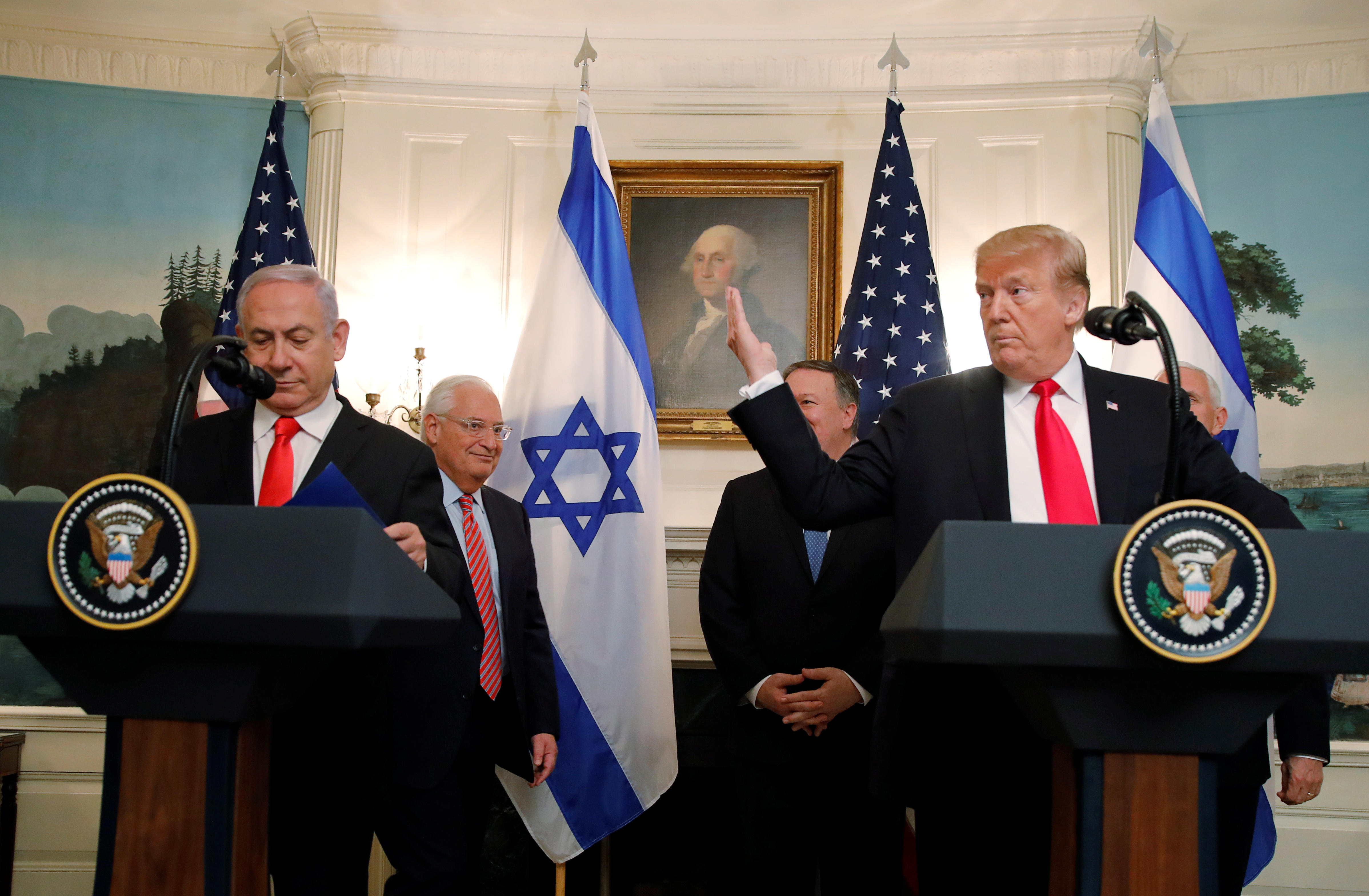 Trump meets with Netanyahu as Israeli military strikes Hamas targets