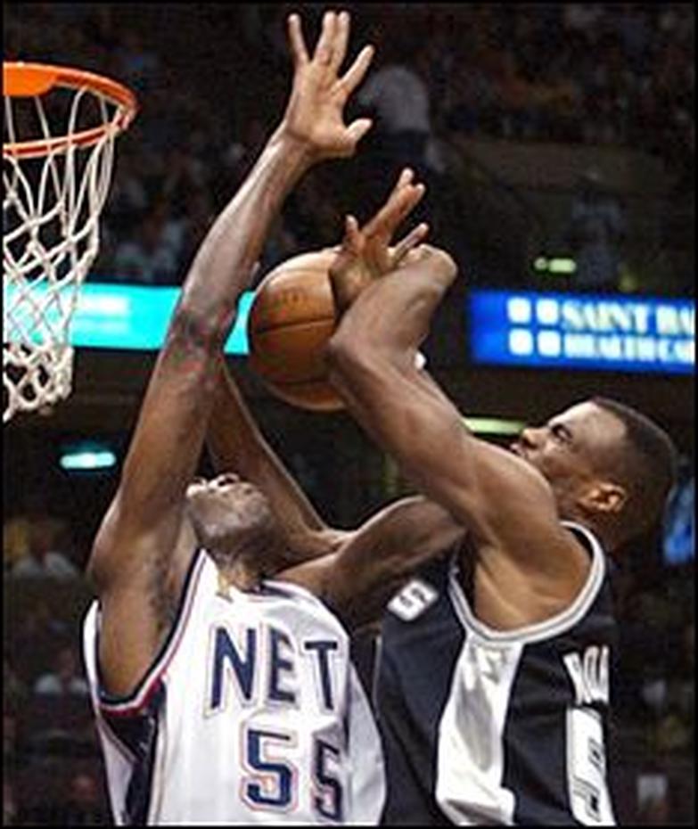 NBA Finals Game 4 Photo 6 Pictures CBS News