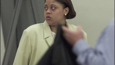 Expert: Windshield Man Was Alive - CBS News