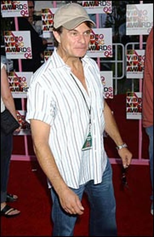 David Lee Roth Photo 6 Pictures CBS News David Lee Roth Photo 6 Pictures CBS News