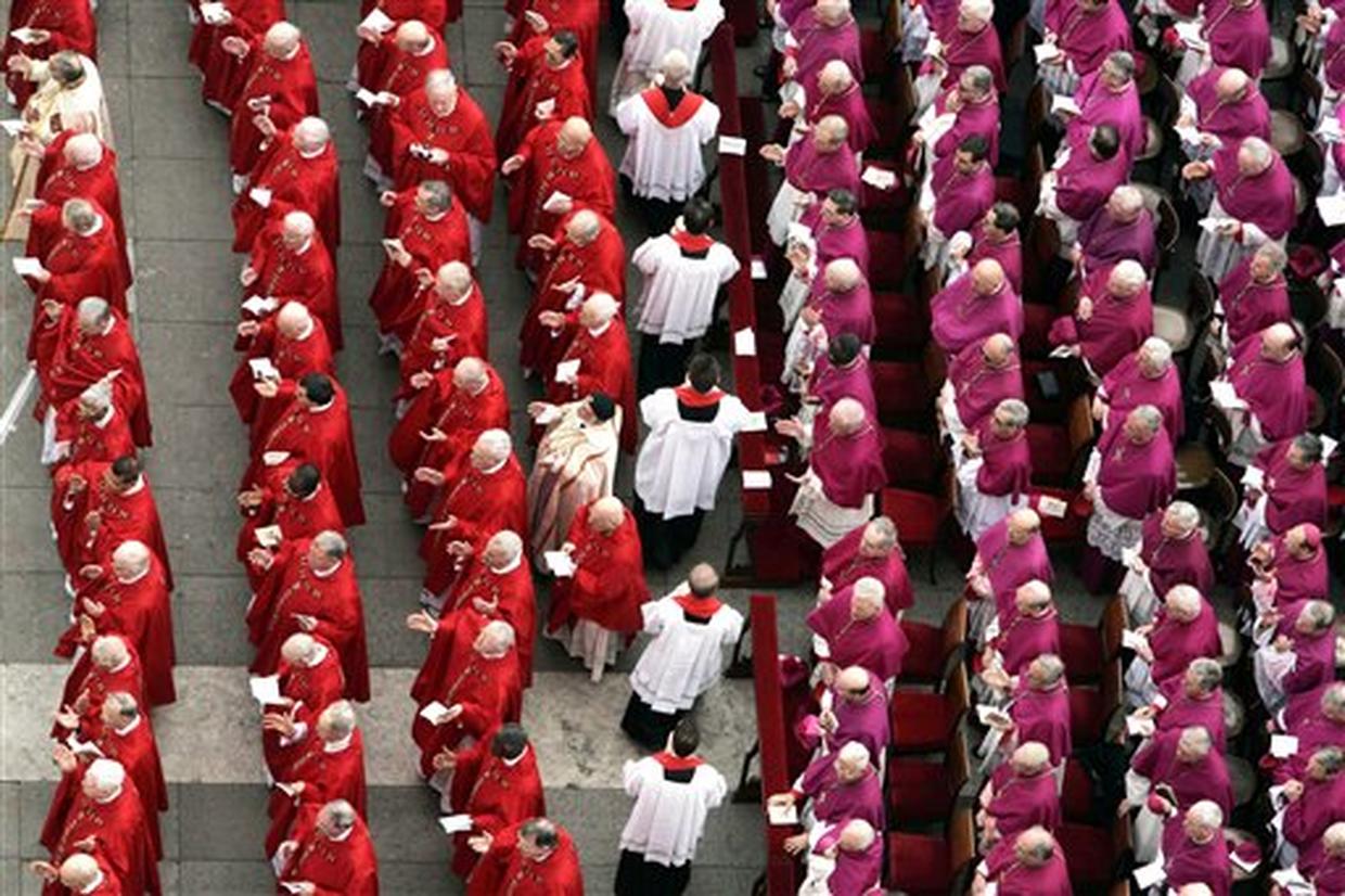 Funeral Mass - Photo 4 - CBS News