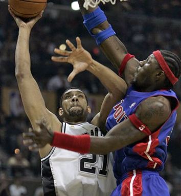 2005 NBA Finals Game 01 CBS News