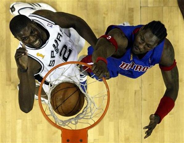 2005 NBA Finals: Game 02 - Photo 5 - Pictures - CBS News