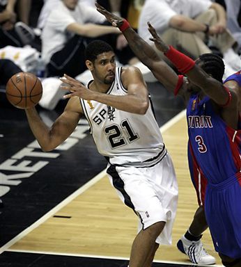 2005 NBA Finals Game 02 CBS News