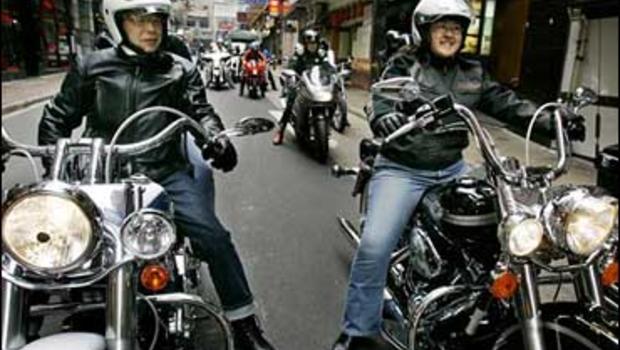 Harley  Davidson  Plans China Dealership  CBS News