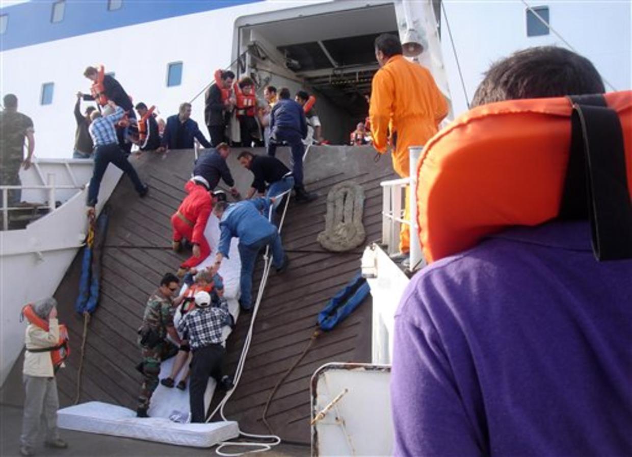 Greek Cruise Ship Sinks Cbs News