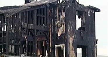 7 Killed In Beach House Fire CBS News