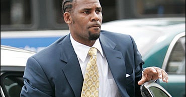 R. Kelly Acquitted On All Counts - CBS News