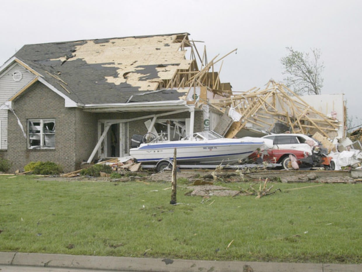 Missouri Tornadoes Photo 14 Pictures CBS News