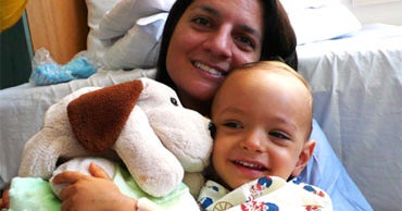 Leukemia Patient At 4 Highlights Marrow Need Cbs News Leukemia Patient At 4 Highlights Marrow Need Cbs News