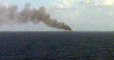 Gulf Oil Rig Explodes, Burning off La. Coast CBS News
