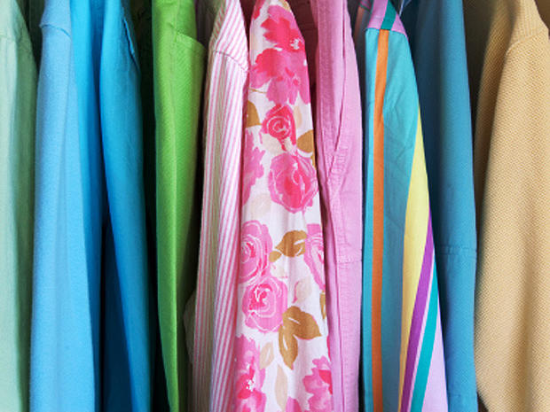 19_clothes_closet.jpg 