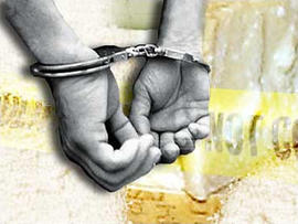 Man Arrested with Drugs After Asking Cop for Ride