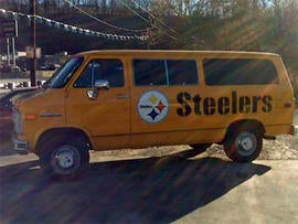 Steeler-Styled Van Used to Serve Warrants in Pa.