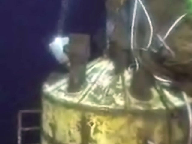 10 Things That Defined 2010 CBS News