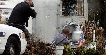 Deputy, Suspect Dead in Ohio Standoff CBS News