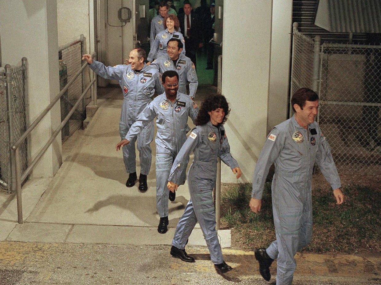 space shuttle challenger crew recovery
