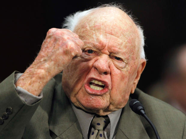 Conservator given permanent control of Mickey Rooney estate 